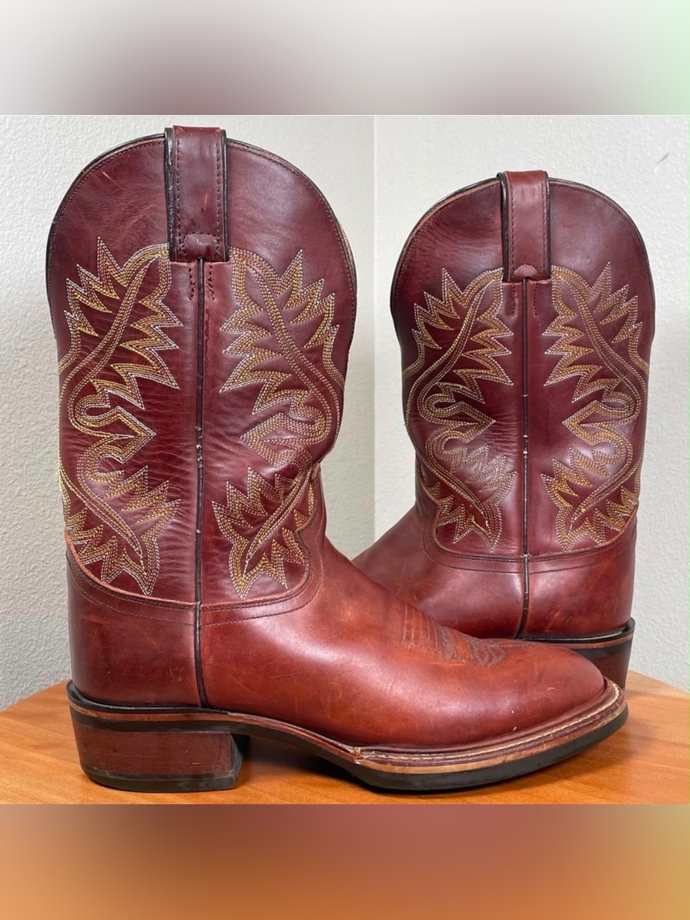 Justin Boots Yellow Lace-Up Men’s Boots